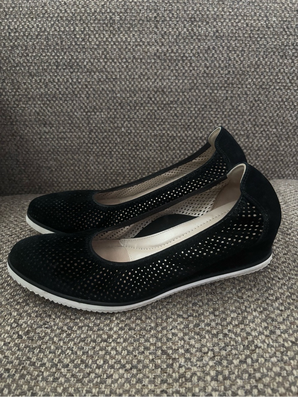 Women's Black Perforated Slip-On Suede Ballet Flats